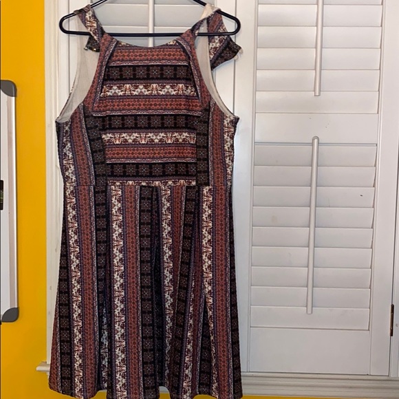 Homecoming or casual dress - Picture 2 of 3